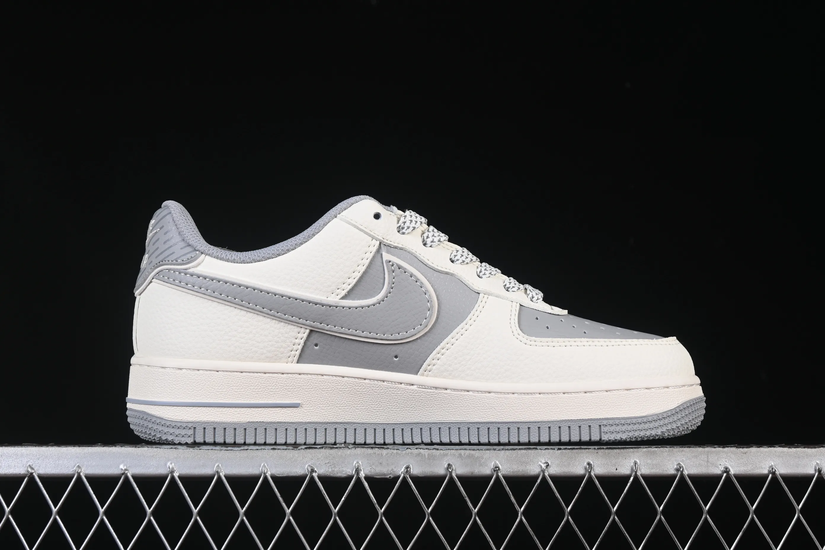 All categories Nk Air Force 1 Air Force series Nk Air Force 1 Low Air Force low top Nike Air Force 1'07 Low Givenchy joint beige skyline Air Force 1 low top casual sneakers JP8028-001